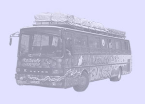 Alternativ Bus Reisen - die mit den bunten Bussen // unser langjähriger Partner (Tourbus "Pyramide") 